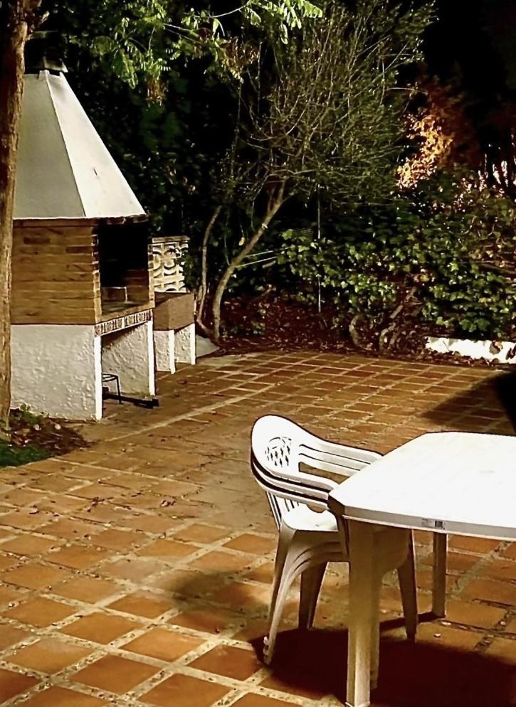 Casa Las Emilias En La Canada Partida de La Canada Экстерьер фото